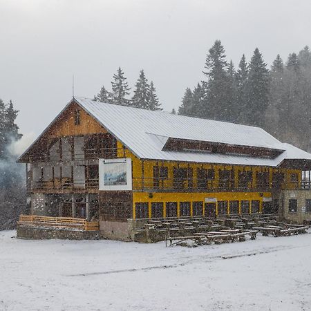 Cabana Girbova Predeal Exterior foto